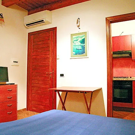 Sea View In - 120 Sqm, Air Conditioning 아파트